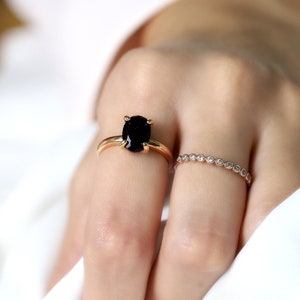 Rose Gold Black Onyx Solitaire Ring · Oval Cut Gemstone Ring · Pink Gold Black Stone Ring · 14k Rose Gold Ring
