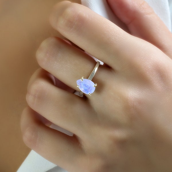 Rainbow Moonstone Ring · Silver Ring · Stack Ring · Engraved Ring · Teardrop Ring · Pear Gemstone Ring · June Birthstone Ring
