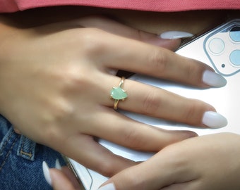 Anillo de aventurina verde · Anillo verde dorado · Anillo vintage · Anillo de lágrima · Anillo apilable de oro · Anillo de piedras preciosas