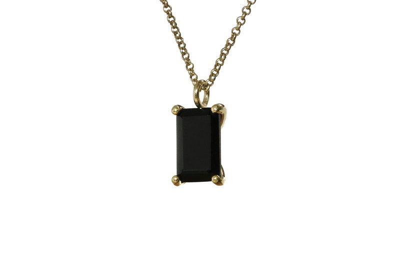 Stunning Rectangle Black Onyx Necklace Simple Crystal Pendant Minimalist Necklace Black Gold Gemstone Necklace zdjęcie 4