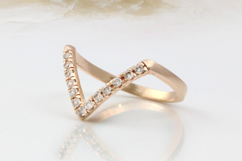 Wishrocks Round Cut Brown Cubic Zirconia Cluster Ring in 14K Rose Gold Over Sterling Silver