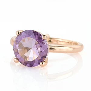 Ring paarse amethist · Ring februari geboortesteen · 18k gouden band · Aangepaste massief gouden ring · Stapelbare ring · Edelsteensieraden afbeelding 5