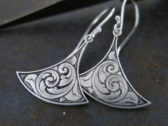 Custom cheap engraved earrings