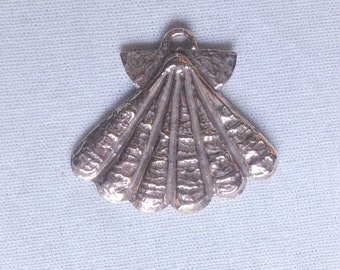 Bronze Santiago de Compostela Reproduction Scallop Shell Pilgrims Badge