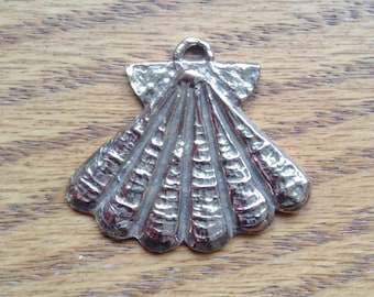 Pewter Santiago de Compostela Reproduction Scallop Shell Pilgrims Badge