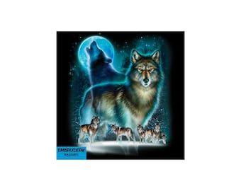 Wolf Silhouette Graphic T-shirt