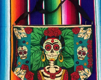 INTERESTPRINT Bright Skull and Poppies Wreath Colorful Day of the Dead Card Woman Tote Casual Bags Crossbody Bag INTERESTPRINT Bright Skull and Poppies Wreath Colorful Day of the Dead Card Woman Tote Casual Bags Crossbody Bag