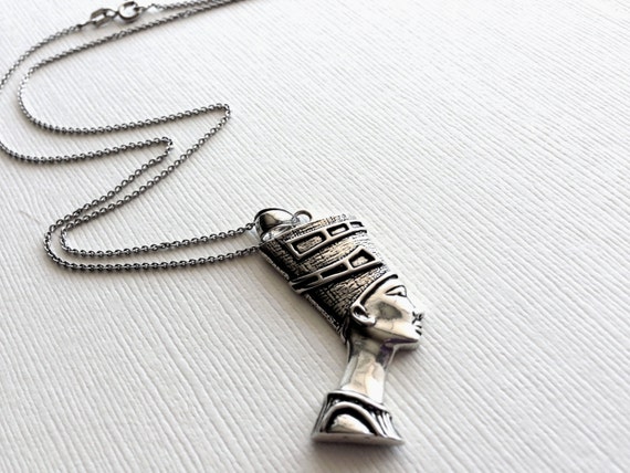 Collier Pendentif Nefertiti En Argent Massif - Bijou Vintage Égypte - Occasion