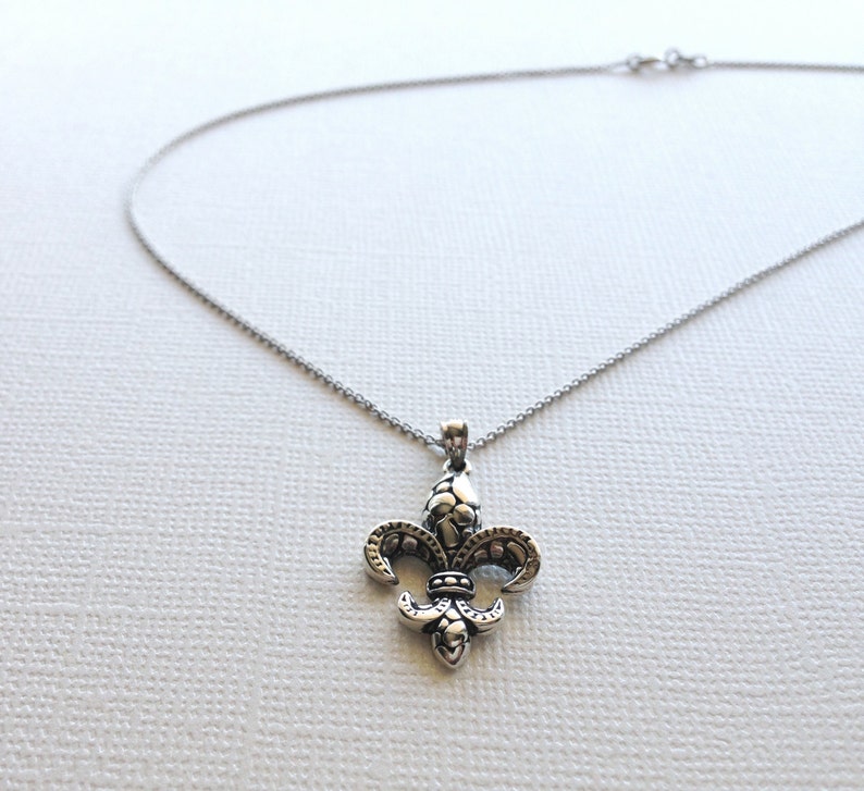 Sterling Silver Fleur De Lis Necklace Etsy