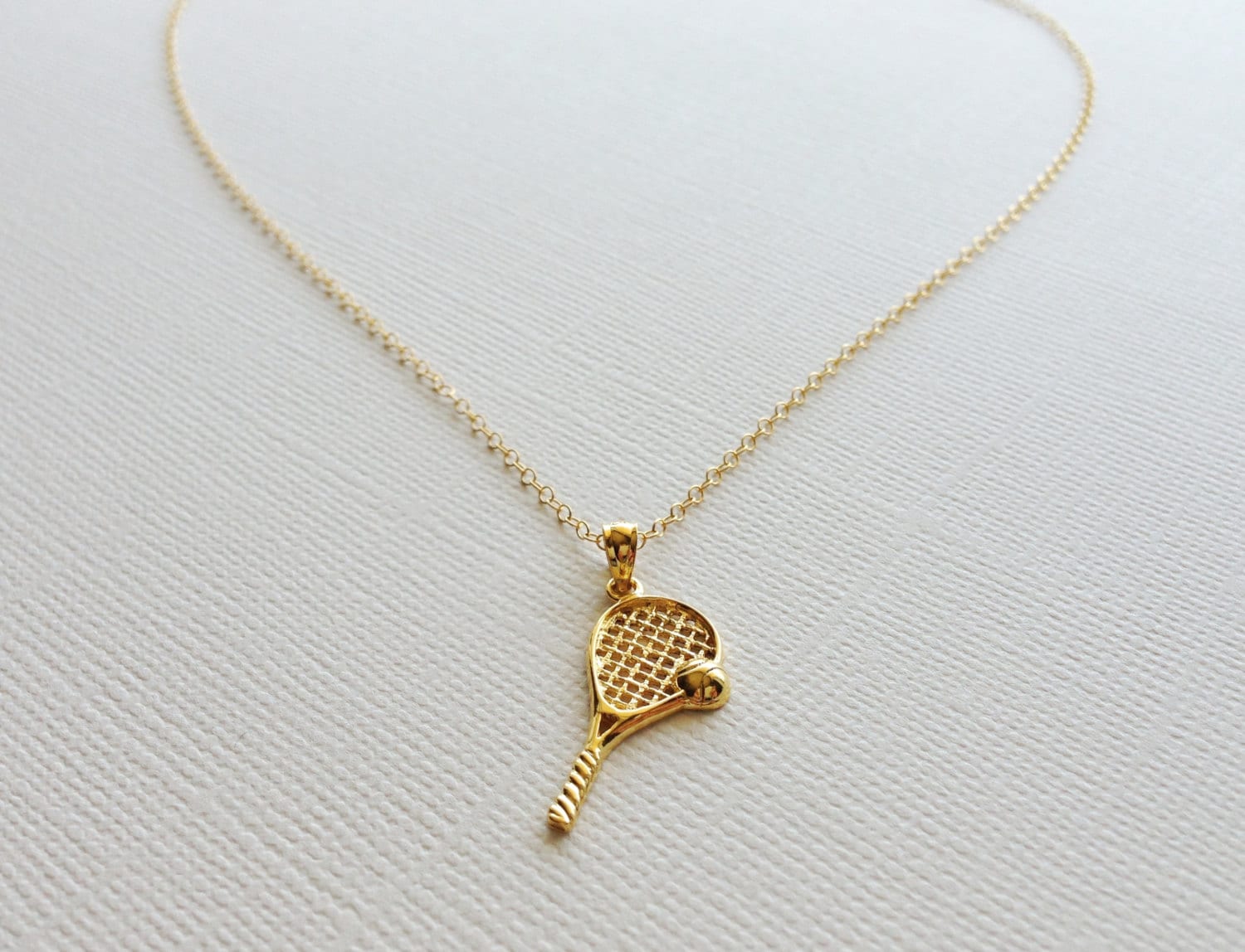 Sportybella Tennis Racket Pendant Necklace 18K Gold Tennis Jewelry Gifts  for Women Girls Tennis Lovers, Sideways Tennis Racket Charm