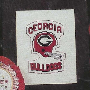 Georgia Bulldogs Vintage Cross Stitch Charted Pattern