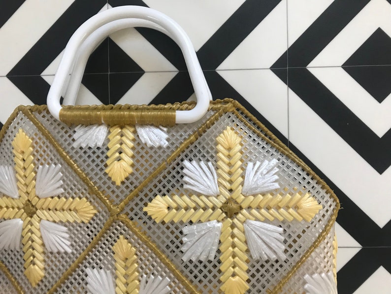 Cross-Stitched Yellow and White Summer Bag image 2