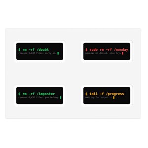 Op de afbeelding: Een vel met vier rechthoekige stickers met een zwarte achtergrond en tekst in terminalstijl. De stickers tonen opdrachtregelprompts: $ rm -rf /doubt, $ sudo rm -rf /monday, $ rm -rf /imposter en $ tail -f /progress met gekleurde cursors.