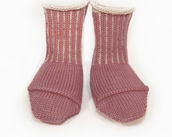 Knitted woolen Babysocks