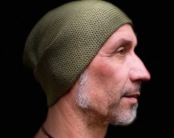 knitted Beany from poor Wool (Merino)