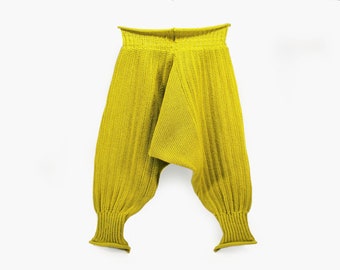 Sarouelpants knit from ECO Cotton - grows with the Baby