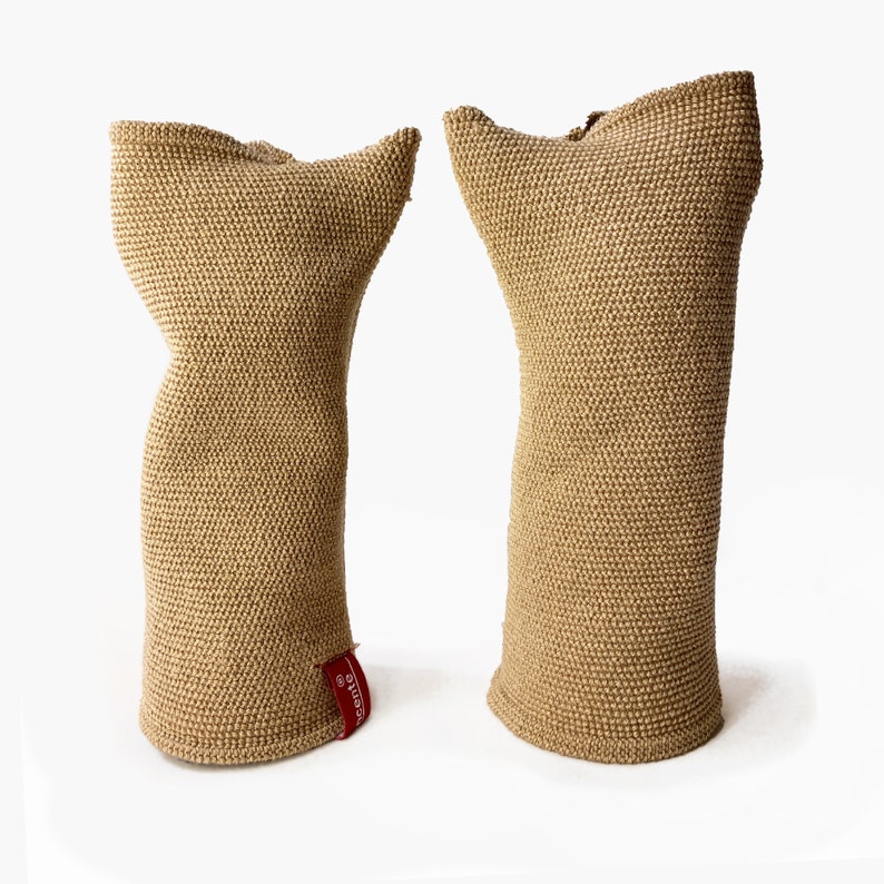 Gauntlets with thumb hole Beige