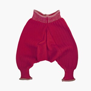 Sarouelpants knit from poor new wool grows with the Baby Red