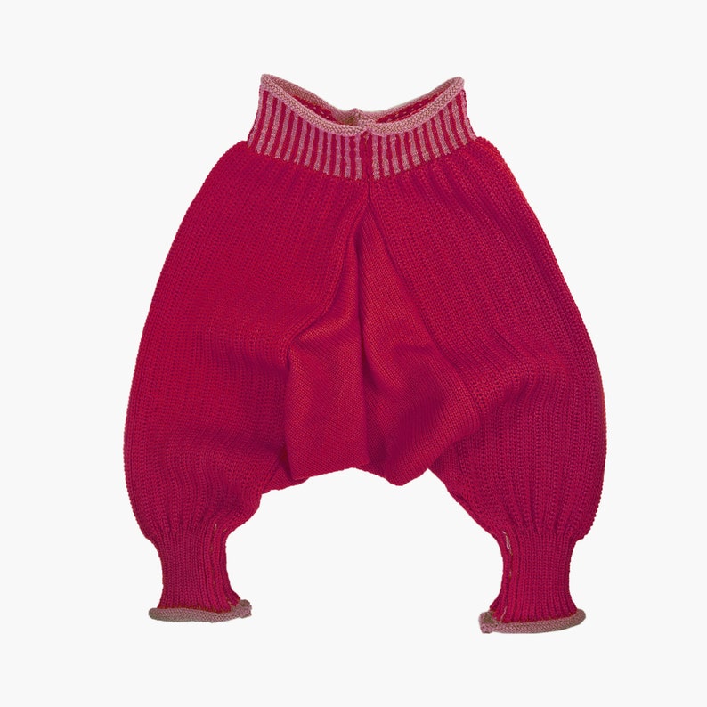 Sarouelpants knit from poor new wool grows with the Baby Red