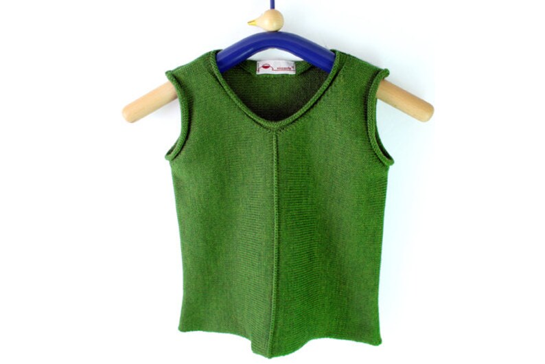 Vestover knitted with very soft Wool Merino