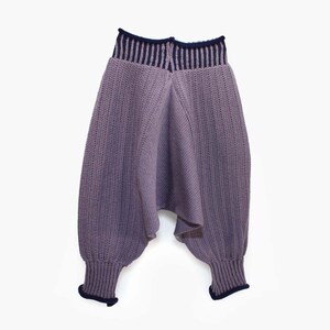 Sarouelpants knit from poor new wool grows with the Baby Purple