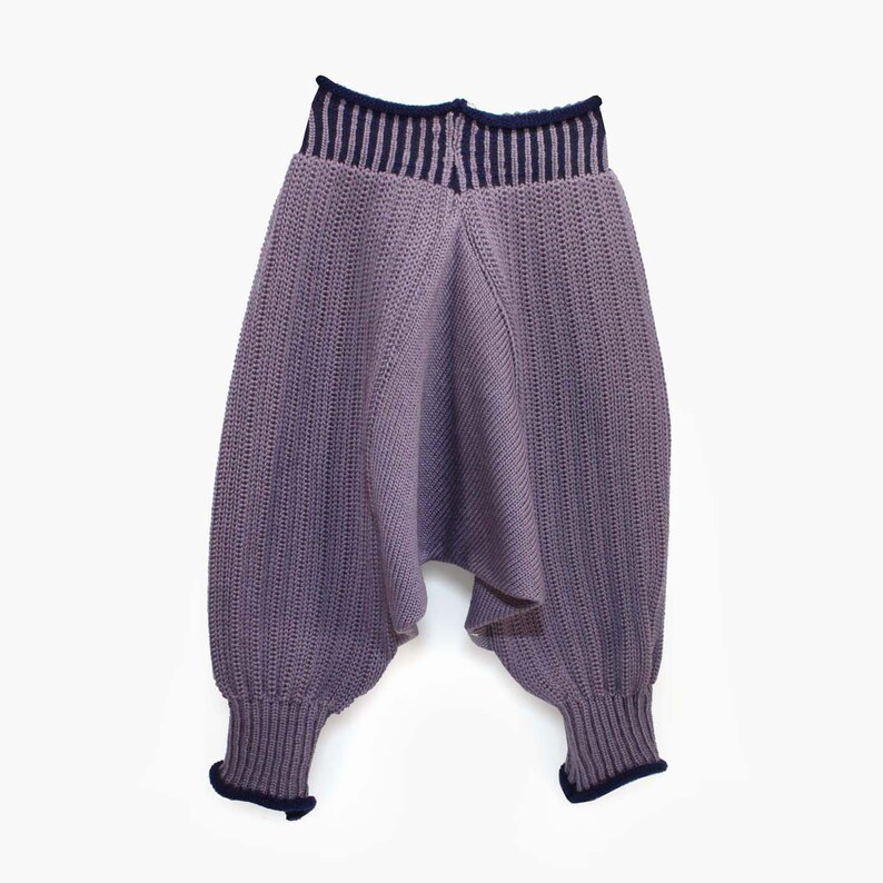 Sarouelpants knit from poor new wool grows with the Baby Purple