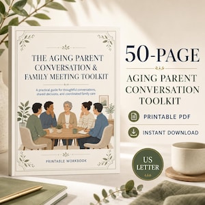 Può includere: Un manuale stampabile di 50 pagine intitolato The Aging Parent Conversation & Family Meeting Toolkit. La copertina presenta un'illustrazione di quattro persone attorno a un tavolo. Il testo include Printable PDF, Instant Download e US Letter.