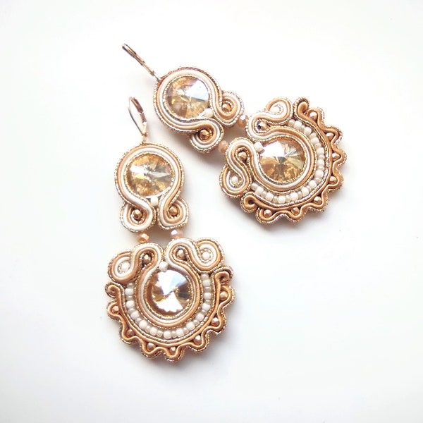 Soutache Ohrringe Pompadour