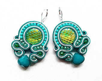 Boucles d'oreilles, boucles d'oreilles soutache, brodées à la main, cadeau pour femme Husk