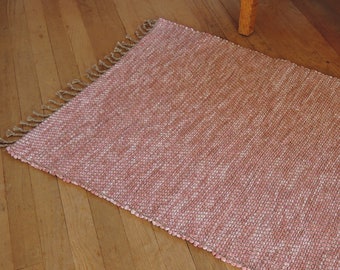 Hand Woven Rag Rug Dusty Rose Twill 26" x 35"