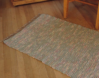 Hand Woven Rag Rug Soft Green Floral 26" x 42"