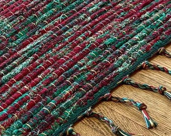 Camino de mesa tejido a mano en algodón verde burdeos brillante, 14" x 46"