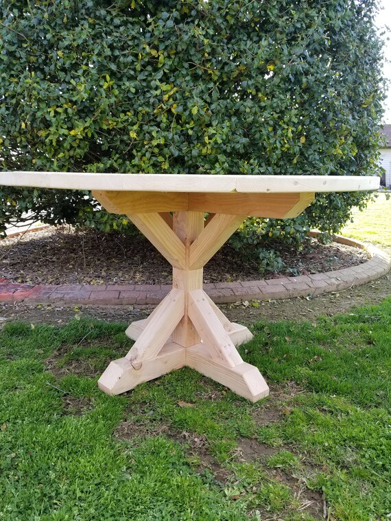 Round Farmhouse Table Rustic Pedestal Base Kitchen Dining Farm House Style - Sierra Round Farmhouse Pedestal Base Wood Dining Table Round Farmhouse Table Rustic Pedestal Base Kitchen Dining Farm House Style - Sierra Round Farmhouse Pedestal Base Wood Dining Table