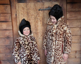 Spotted sheepskin coat for kids Size 6-8 Spotted sheep Soviet vintage kids fur coat Toddlers coat Warm winter coat