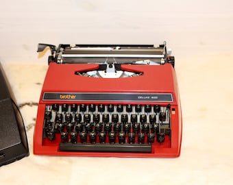 Brother Deluxe 600 SUPERB condition QWERTZ Maroon Red vintage typewriter Portable typewriter Made in Japan Deep red working typewriter