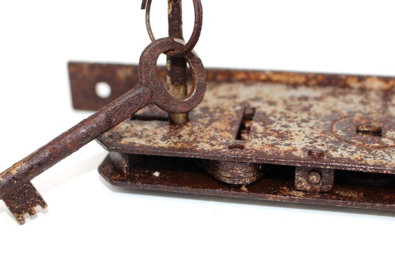Antique Door Lock Mechanism With Two Skeleton Keys FULLY Etsy 50 - Antique Door Lock Mechanism With Two Skeleton Keys FULLY Etsy