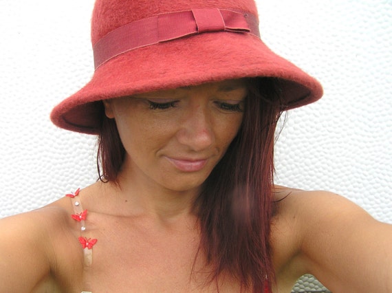 Felted hat Red felted hat Vintage felted hat Wool