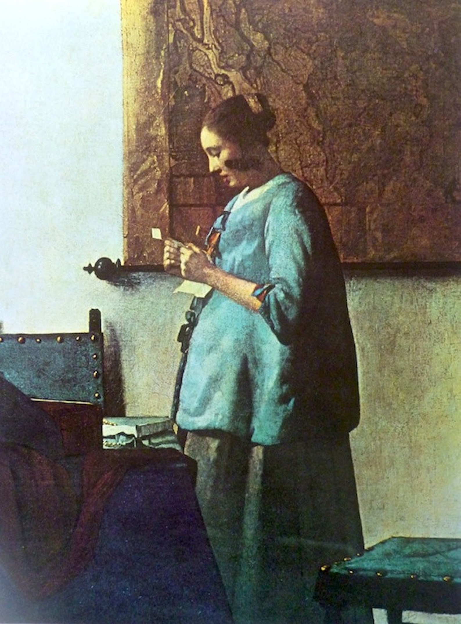 Девушка читающая письмо у открытого окна вермеер. Вермеер дама в голубом.