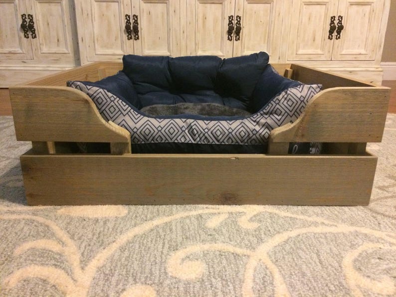 20 X 30 Wood Dog Bed Frame Rustic Cedar Dog Bed Etsy
