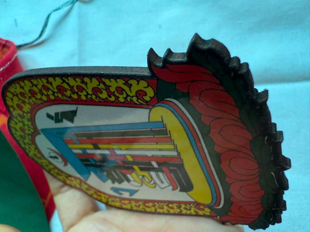 Blessed Kalachakra Sacred Symbol Magnet – Tibetan Buddhist Vajrayana Dharma Magnet, 10x7cm — image 5