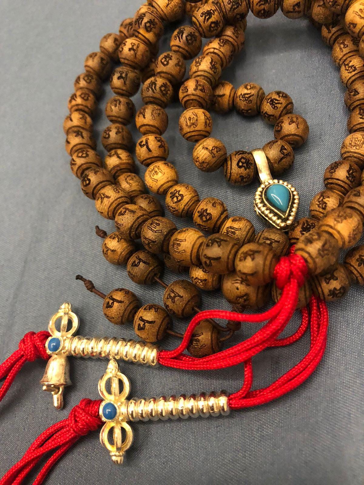 Blessed Vietnamese Agarwood Mala, 108 Beads, 8mm Om Mani Padme Hum Engraved — image 2