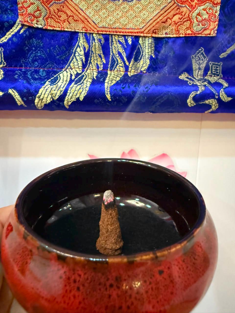 Handmade Tibetan Herbal Incense Cones, Buddhist Meditation Prayer Aroma — image 2