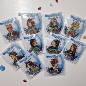 Épingles acryliques FF7 Crisis Core Reunion