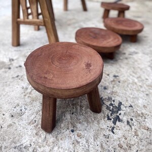 ヴィンテージ ハンドメイド 無垢材スツール 天然木製丸スツール プラントスタンド ファームハウス装飾