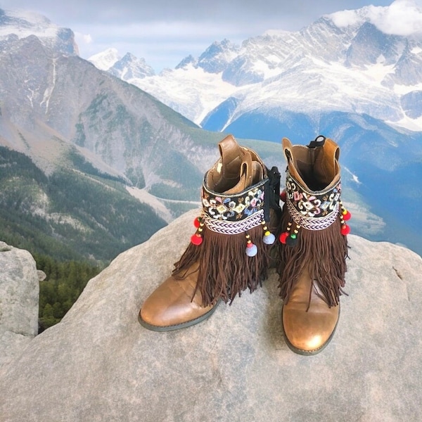 Brown Fringe Boot Cuffs Bohemian Boot Covers Gypsy Boot Wrap Ankle Cuff Boot Bracelet Boot Accessories Fashion Boot Bling.