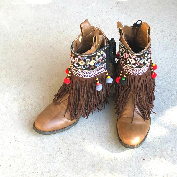 Brown Fringe Boot Cuffs Bohemian Boot Covers Gypsy Boot Wrap Ankle Cuff Boot Bracelet Boot Accessories Fashion Boot Bling.