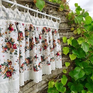 Cenefa de cortina rústica francesa: encaje shabby chic, ribete de crochet