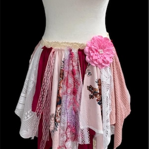 Falda cruzada Pixie rosa – Falda asimétrica de capas estilo shabby chic para festivales