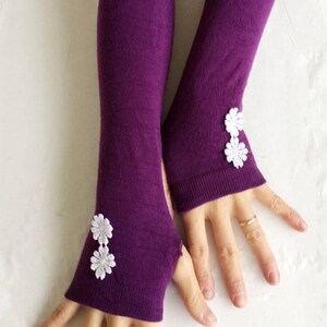 TRIXY XCHANGE Super Hero Costume Womens Purple Gloves Spandex Halloween Costume Purple Arm Warmers Purple Arm Covers Purple Latex Sleeves
