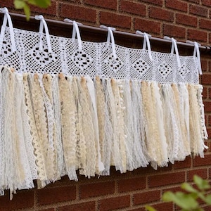 Guirnalda de encaje Shabby Chic: telón de fondo para fotos de boda, banderines rústicos beige de 16".